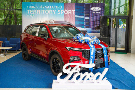 Sự kiện ra mắt và trưng bày dòng xe Ford Territory Sport mới